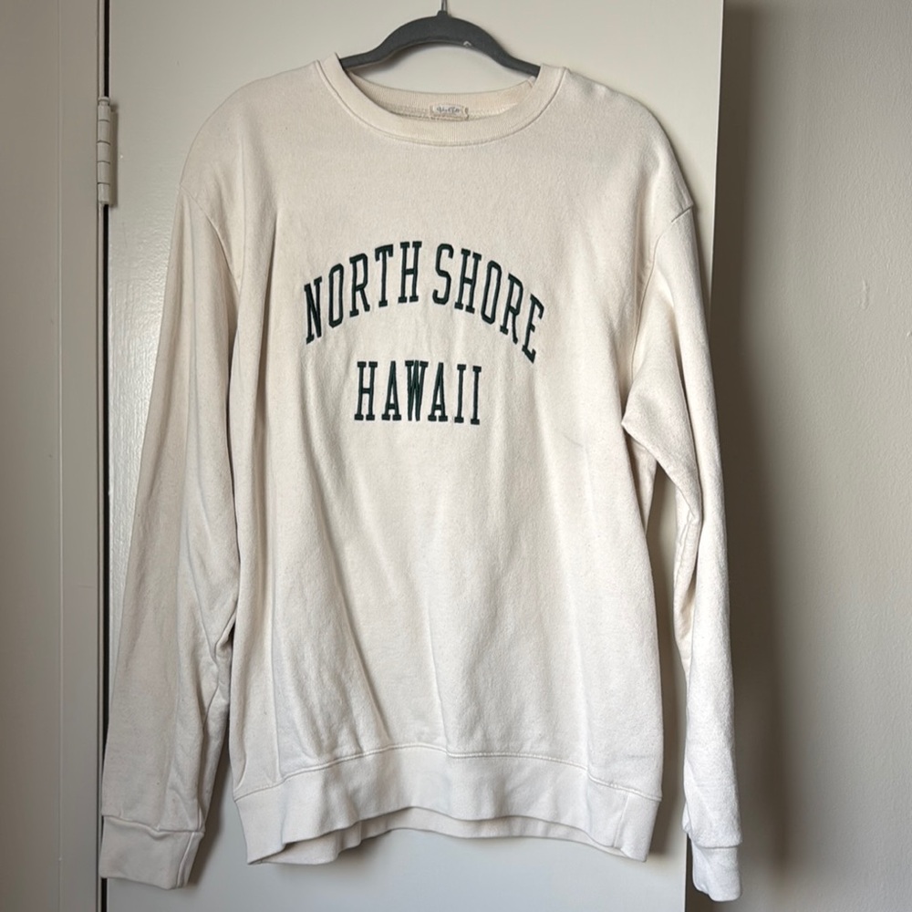 Brandy Melville North Shore Hawaii Cream Sweatshirt and Shorts Set